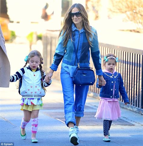 sarah jessica parker can t resist wearing heels as she