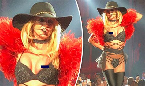 britney spears suffers epic wardrobe malfunction thanks to raunchy jaw dropping costume