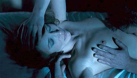 vera farmiga nude sex scene from in tranzit