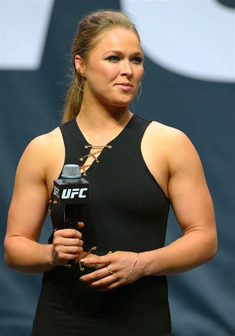 Ronda Rousey Nearing Deal To Join Wwe Become Pro Wrestler
