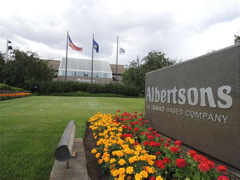 company prepares ipo  industry expert  albertsons    updated strategy