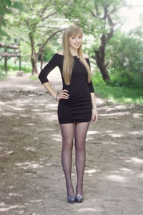 amateur pantyhose girls photo hose and heels pinterest