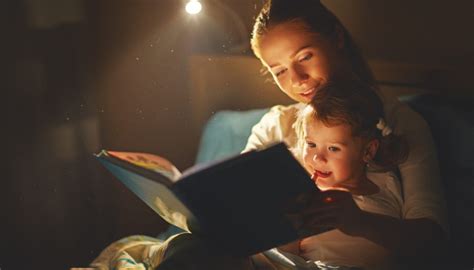 reading lights for nighttime readers lifesavvy