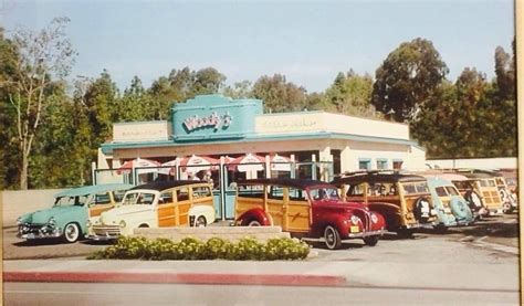 Woodys Diner Warner Ave Huntington Beach Meeting Of