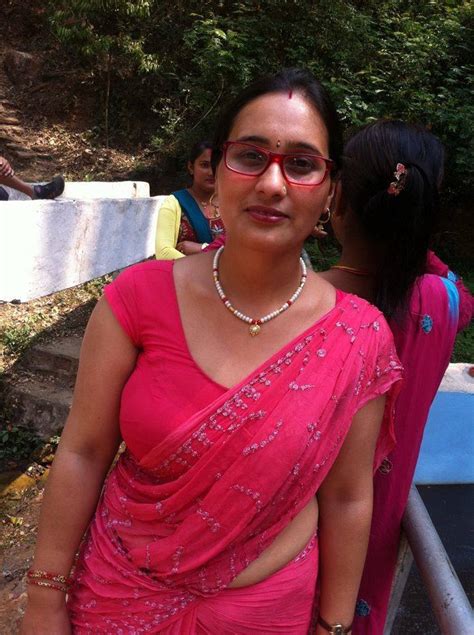navels of hot real life desi aunties in street and home low hip page 214 xossip