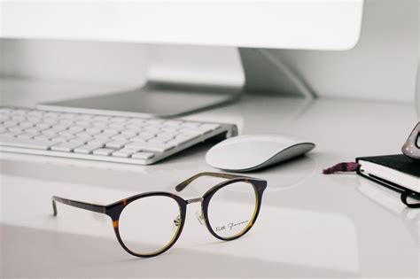 Anti Blue Light Lens And Computer Glasses In Malaysia