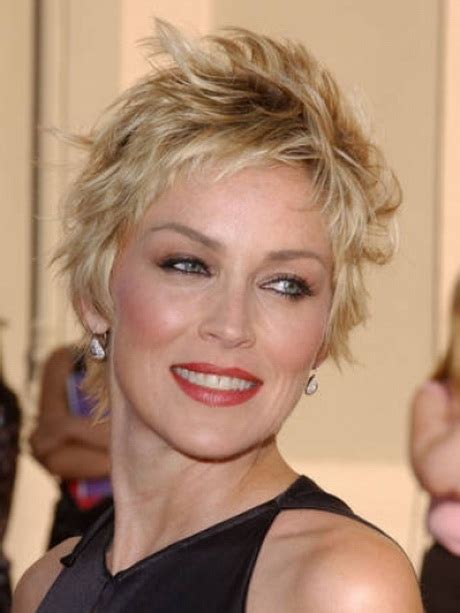 Short Layered Haircuts For Women Over 40 Style And Beauty