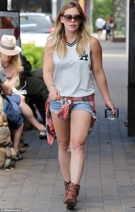 hilary duff shows off her legs in daisy dukes as she