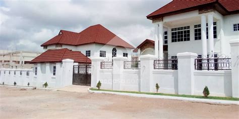 bedroom house  sale  kumasi