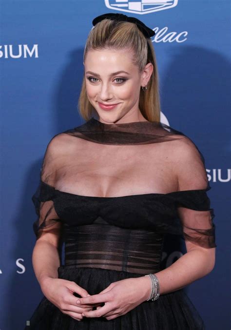 Lili Reinhart Cleavage The Fappening Leaked Photos 2015 2020