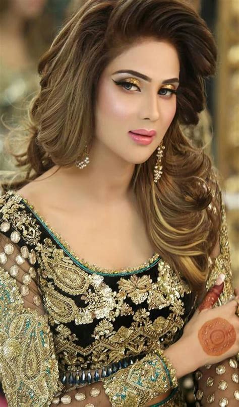 fiza ali gorgeous bridal makeup pakistani bridal makeup bridal makeup looks