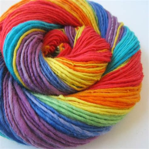 handspun yarn merino wool single ply 140 yards 3 6oz rainbow schöne wolle yarn garn
