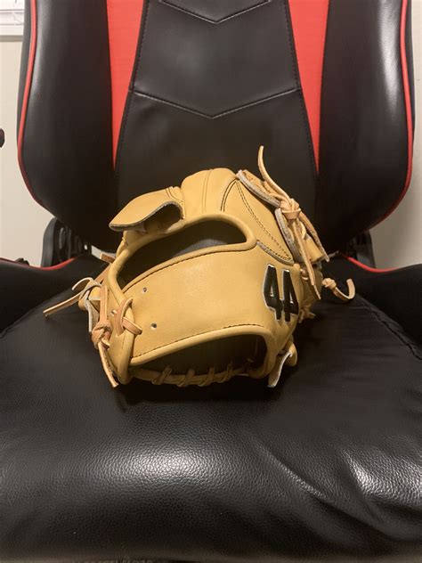custom  pro pitchers glove size  sidelineswap