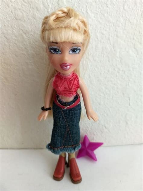 Mga Lil Bratz Girlz Mini Cloe Doll 41 2 Inches Blonde Hair Clothes