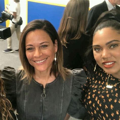stephen curry mom sonya curry stuns at 48 photo