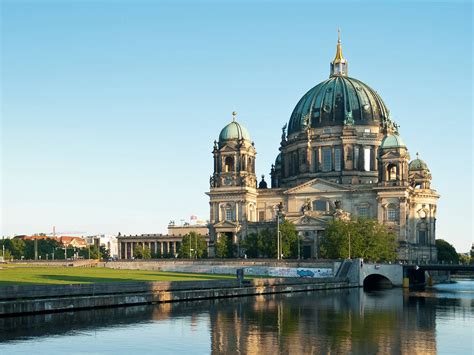 berliner dom berlins imposanteste kirche  hotelscom