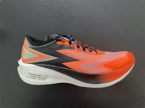 road trail run  flame review  compromises supershoe   shoestring