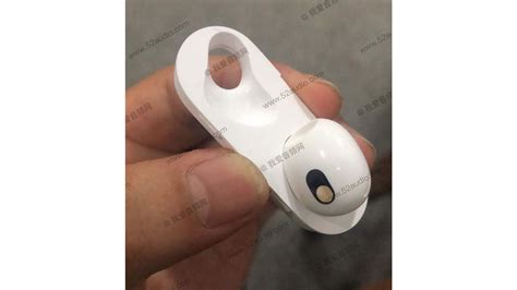 alleged airpods  parts photo shows  design inspired  airpods pro