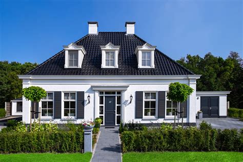 groothuisbouw emmeloord gl notariswoning deze woning  aan de voorzijde uitgevoerd met