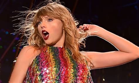 Taylor Swift New Single Calls Out Anti Lgbt People Pride Anthem