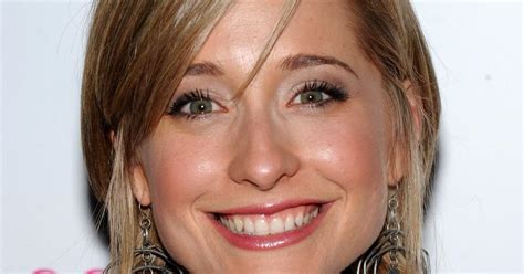 it appears that smallville star allison mack was trying