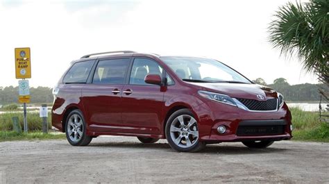 toyota sienna driven review top speed