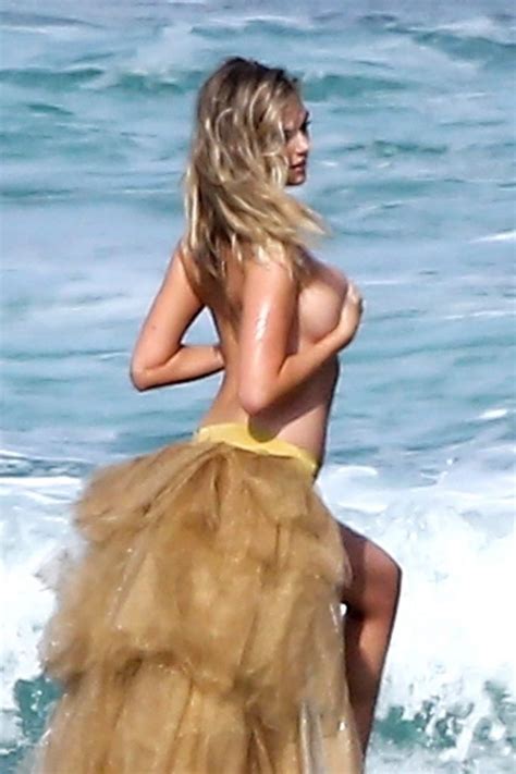 kate upton sexy and topless 38 photos thefappening