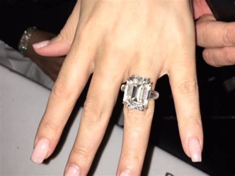 Mariah Carey Has Sold Her Multimillion Dollar Diamond Engagement Ring