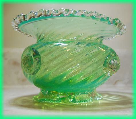 Murano Venetian Art Glass Vase W Prunts Collectors Weekly