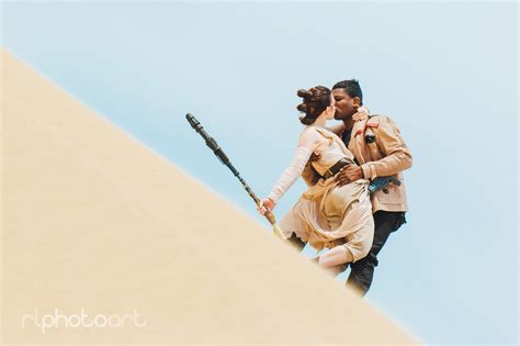 Couple S Star Wars Engagement Photos Are Full Force