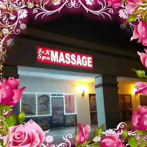 nice relaxing deep tissue   massage spa