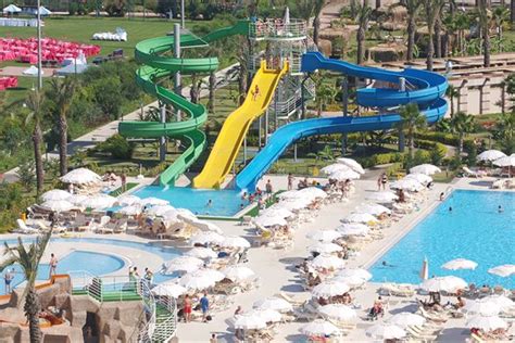 resort turkije met groot zwembad zwembadvakanties
