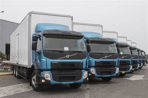 transporte total  camiones entrega volvo fe  klo peru