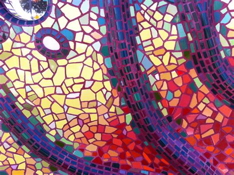 mosiac tile mosaic diy mosaic crafts mosaic glass glass art tiles gaudi architecture