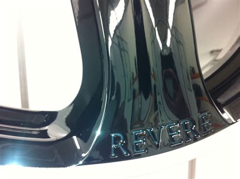 range rover revere black gloss alloys wheel refurbishment diamond alloys
