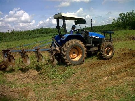 rental traktor pertanian