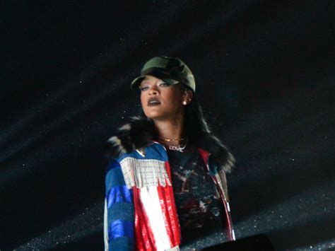 Rihanna And Desiigner Receive Platinum Single Certifications