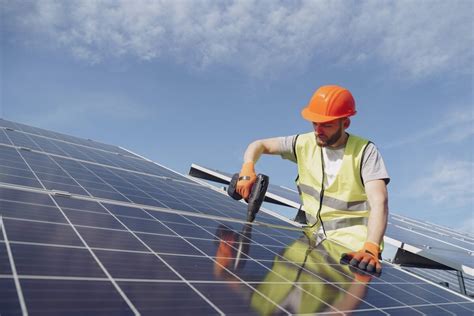uks skills gap   net  stumbling block solar power