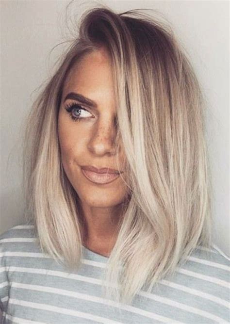 grau blonde haare frauen