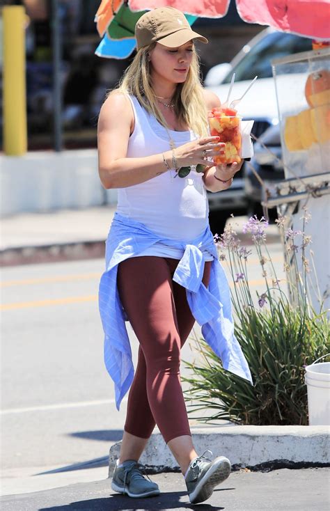 pregnant hilary duff out in los angeles 07 08 2018