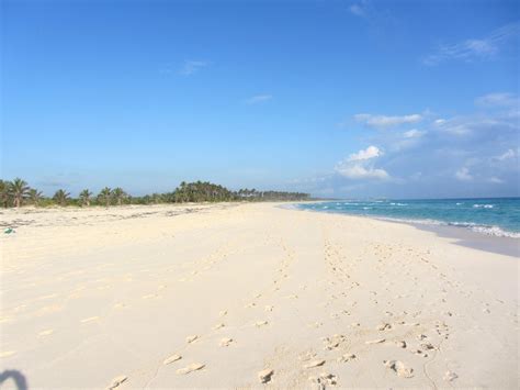 visitar conocer  vivir en republica dominicana playa de arena gorda