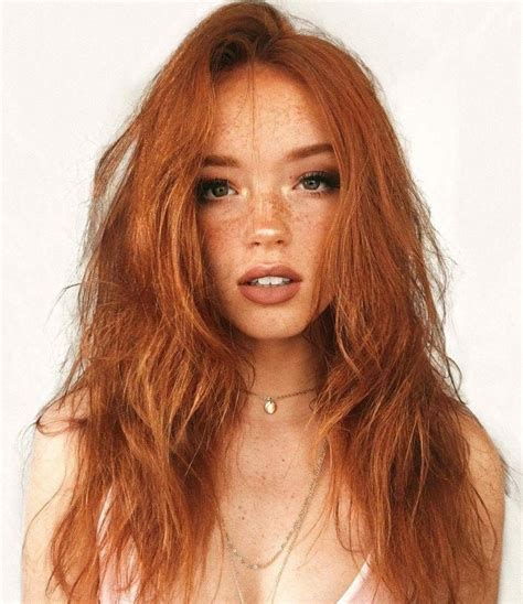 Pin By Marc On Red Headed Woman Red Hair Woman Ginger Hair Hair Styles