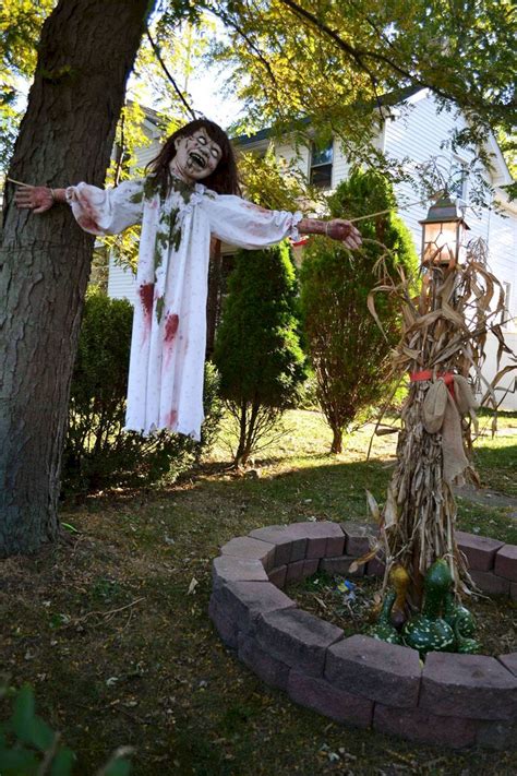 awesome  gorgeous outdoor halloween design  easy    https halloween yard