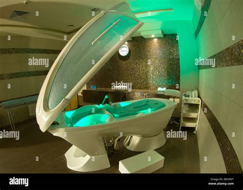 oxygen spa  res stock photography  images alamy