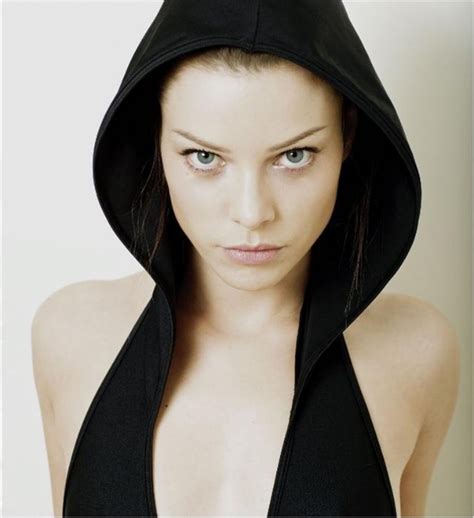 Lauren German Görsel 40