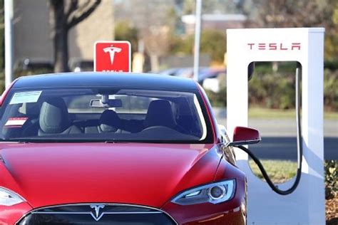 black and veatch partners with tesla to construct the