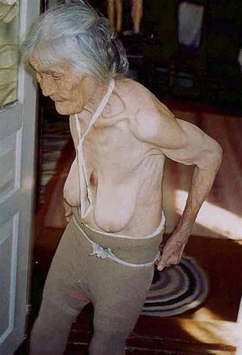 Granny Wrinkled Saggy Tits 28 Pics Xhamster