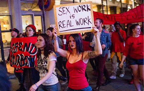 La Regione Scopre Il Mondo Dei Sex Workers A Roma Si Lavora A Norma Su