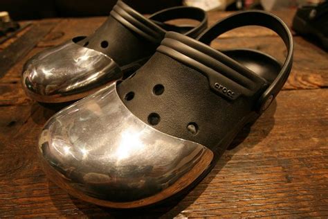 safety toe crocs crocs pairs modern outfits