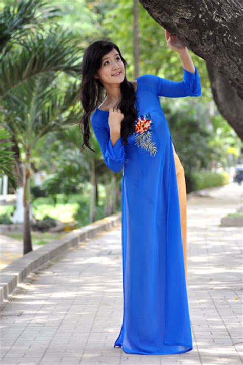 hot girls vietnamese sexy xuan mai miss teen 2009 in ao dai photos